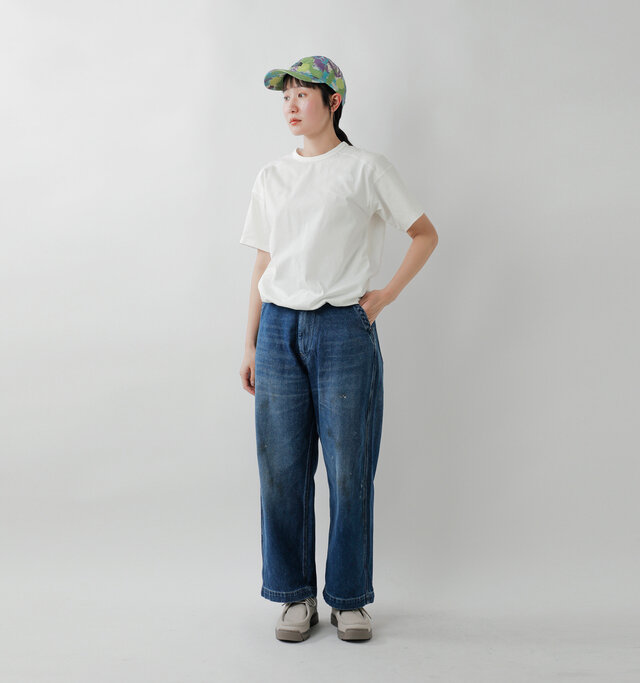 model mayuko：168cm / 55kg 
color : grayish white / size : womens L