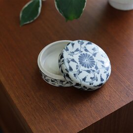 hushykke|ヴィンテージ ベトナム バッチャン焼き 蓋付き 小物入れ 9cm