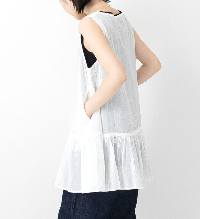 color : WHITE , model : 162cm
