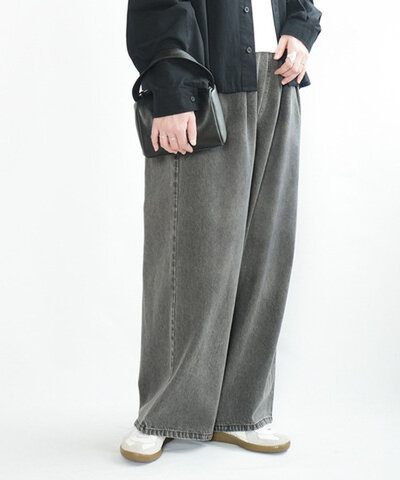 MARECHAL TERRE|コットンタックデニムワイドパンツ ボトムス デニム フルレングス ワイド 黒 ブラック グレー zmt255pt510