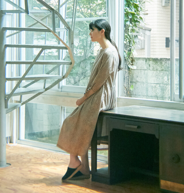 モデル165cm 着用サイズ:0(BEIGE)