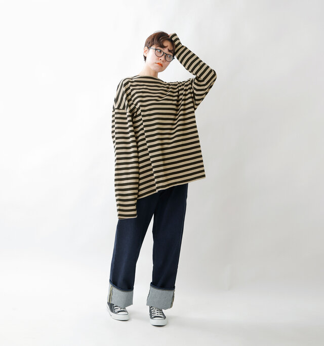 model saku:163cm / 43kg
color : grayge×black / size : 1
