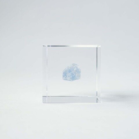 ウサギノネドコ｜Sola cube Mineral 天青石（4cm角）