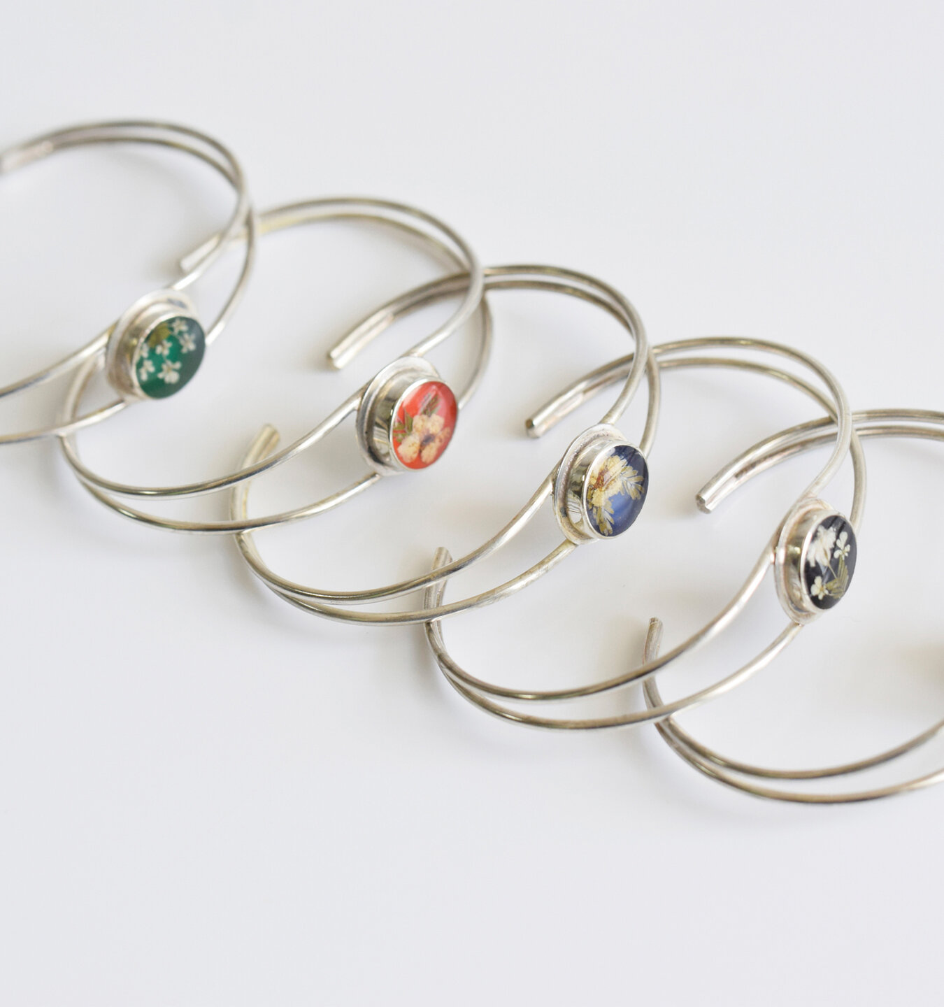 GUSTAVO｜ラウンドエクストラファインブレスレット“Round Extrafine Bracelet”  roundextrafine-bracelet0-ms Piu di aranciato(ピウディアランチェート) キナリノモール
