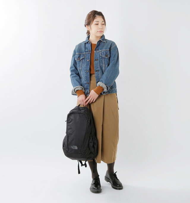 model hikari:165cm / 48kg
color : black / size : 20L