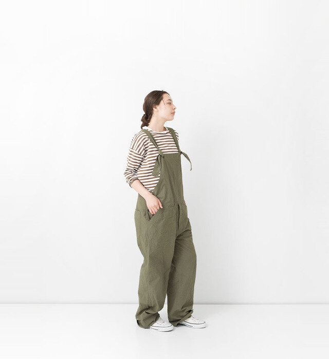 color : BROWN BORDER , model : 162cm