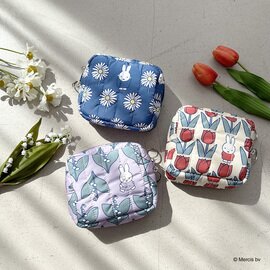 Finissage|花柄プリントに心躍る ミッフィーキルティングスクエアポーチ miffy / クリスマス