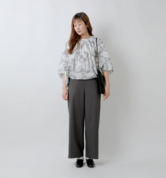 model mayuko:168cm / 55kg
color : gray / size : F