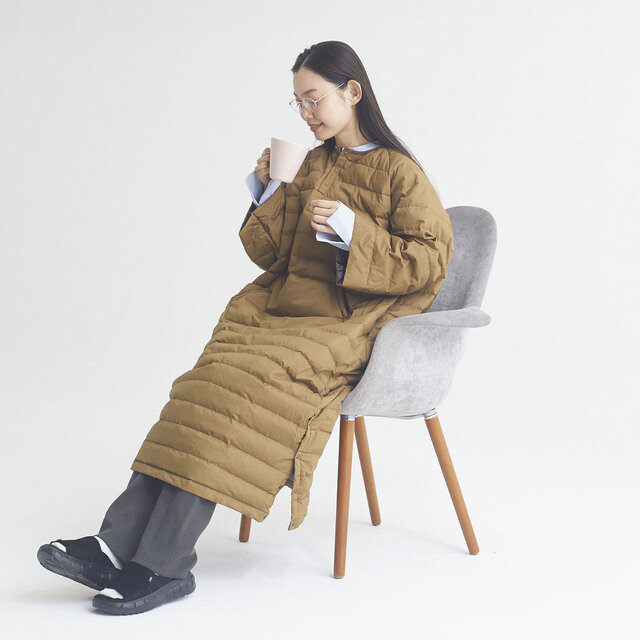 モデル:167㎝、COYOTE着用。