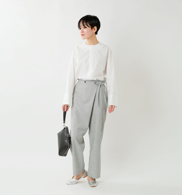 model saku:163cm / 43kg
color : light gray / size : 1