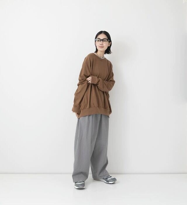color : GRAY ,model : 162cm