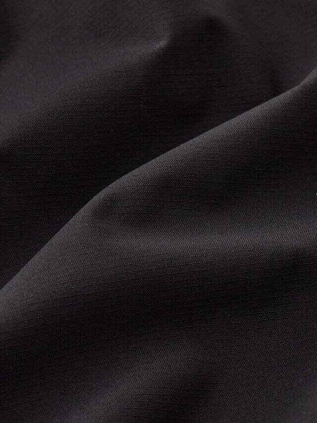 GORE-TEX LABS製 WINDSTOPPER® 2層構造生地