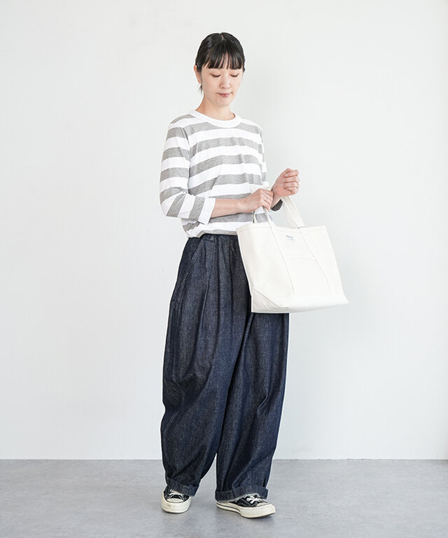 身長:165cm/着用カラー:85.WHITE×GRAY/着用サイズ:40