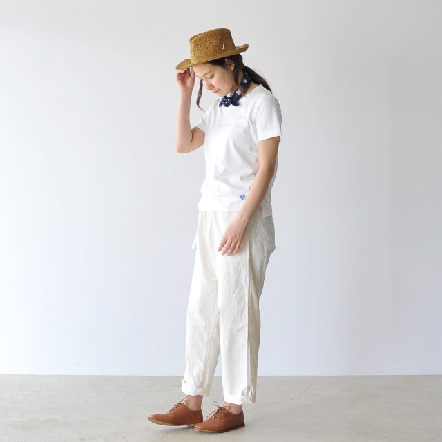 モデル:164cm / 49kg
color : white / size : 1(M)