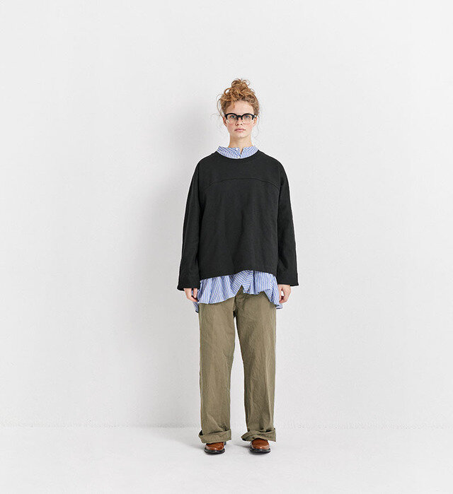 color : BLACK , model : 170cm