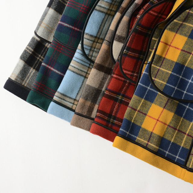 内側も華やかに♪
画像手前から「※Crouka別注色※ yellow」「new cherry」「sky」「british racing green」「navy」