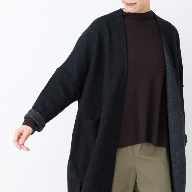 着用カラー:クロ