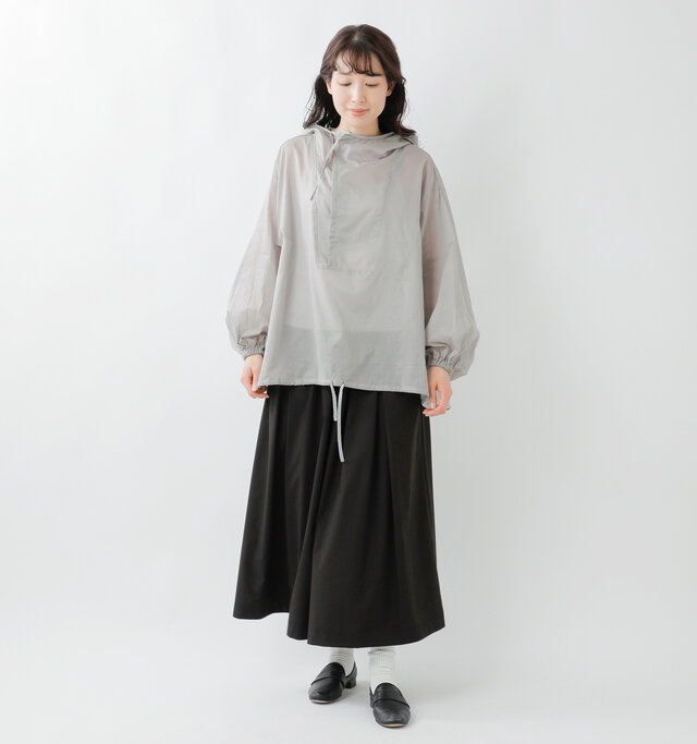 model mizuki：168cm / 50kg 
color : gray / size : F