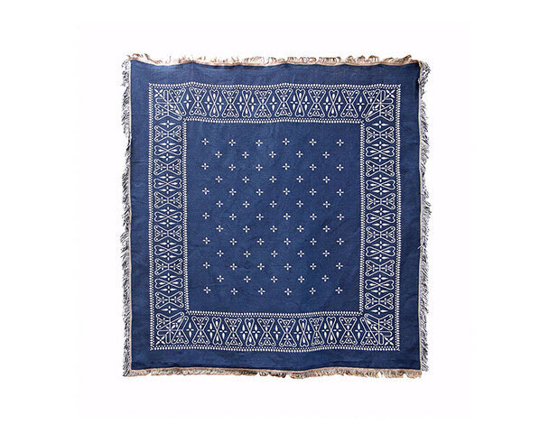 HERE by DETAIL|Bandana Throwket "Paisley Navy" バンダナ スローケット " ペイズリー ネイビー " ラグマットとしても使える大判スローケット