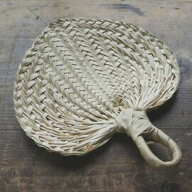 sisam|アナハウうちわ【ギフトおすすめ】【植物素材】【天然素材】