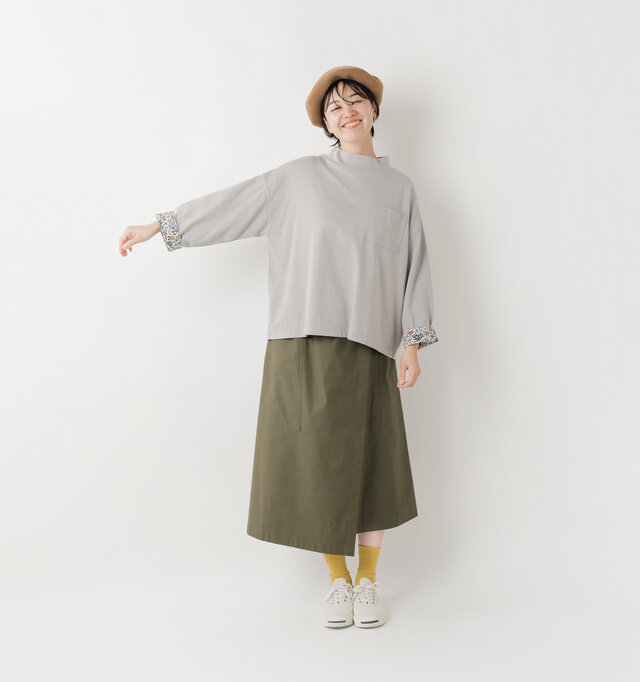 model saku：163cm / 43kg 
color : gray / size : F