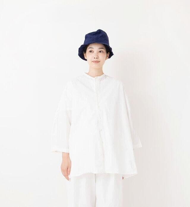 color : WHITE , model : 162cm