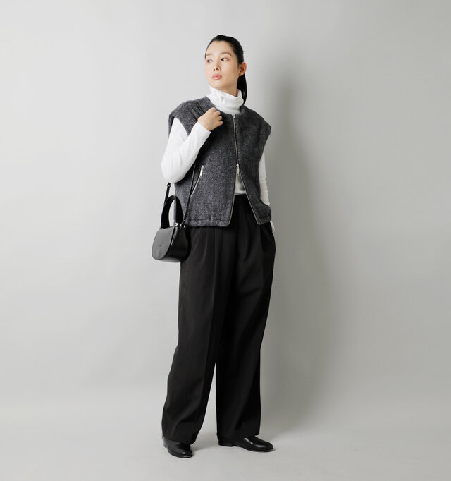 model mizuki：168cm / 50kg 
color : black / size : 2