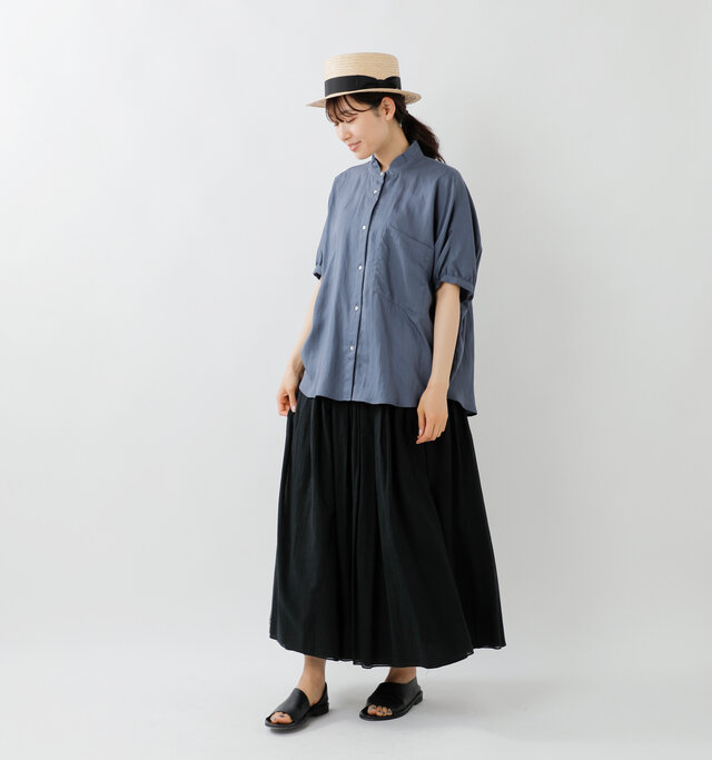 model mizuki：168cm / 50kg 
color : oriental blue / size : 38