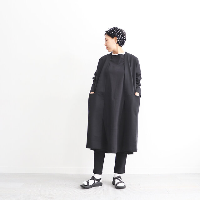 ブラック 着用、モデル身長:160cm
