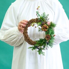 AND PLANTS|【クリスマス'25】ドライになる生花リース M