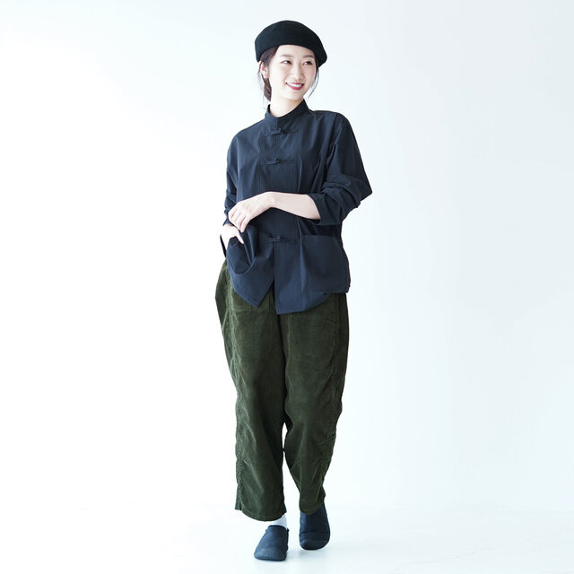 モデル:166cm / 47kg
color : dark green / size : 00(レディースS~M)
