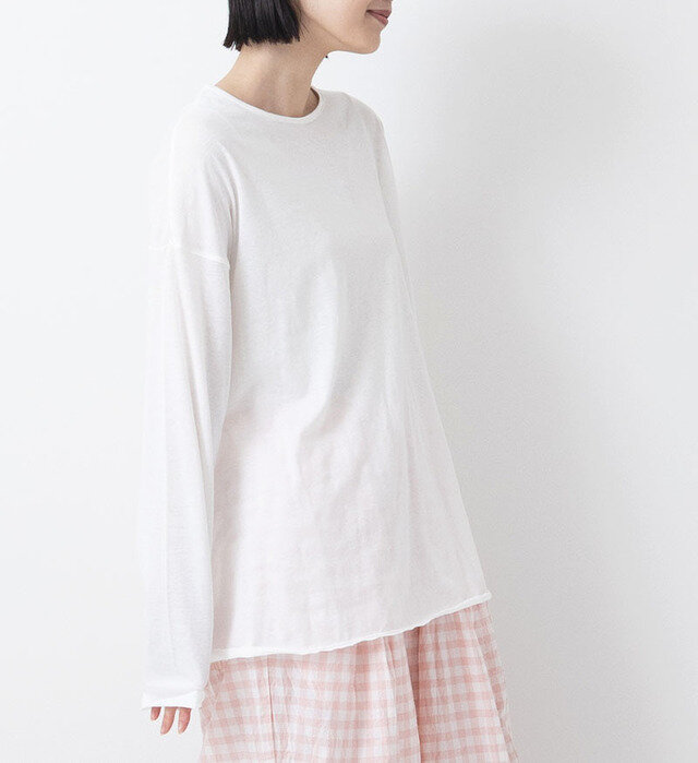 color : WHITE , model : 162cm