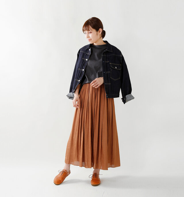 model yama:167cm / 49kg
color : camel / size : L