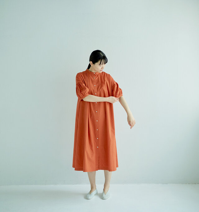 モデル165cm 着用サイズ:0(ORANGE)