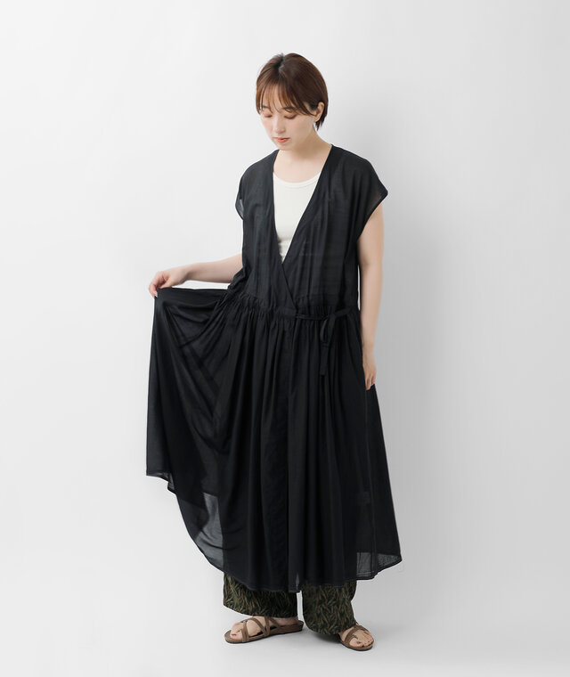 model asuka:160cm / 48kg
color : brown / size : F