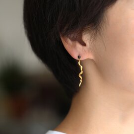 ENAMEL|Muna (ムナ) ピアス【メール便】