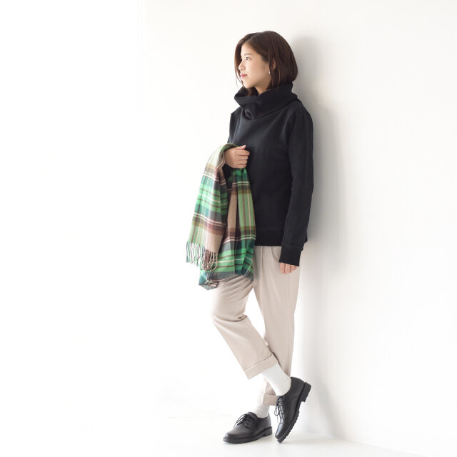モデル:157cm / 47kg
color : black / size : フリーサイズ