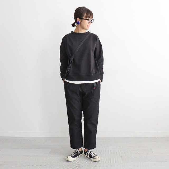 ブラック / S 着用、モデル身長:167cm
