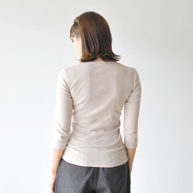 (Back)