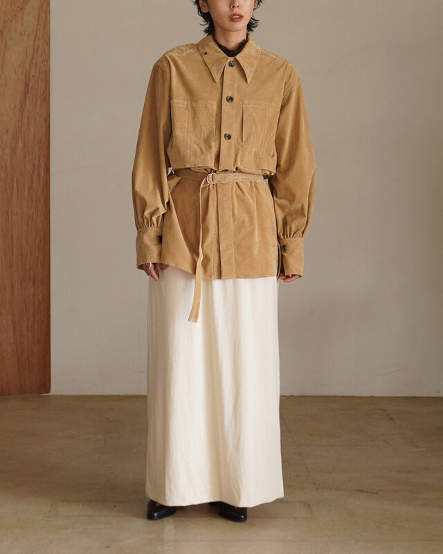 Model 164cm / Color CINNAMON