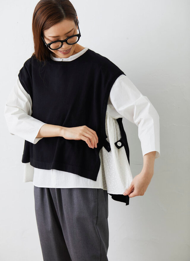 着用カラー:クロ