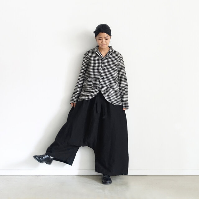 Model 158cm、Black 着用