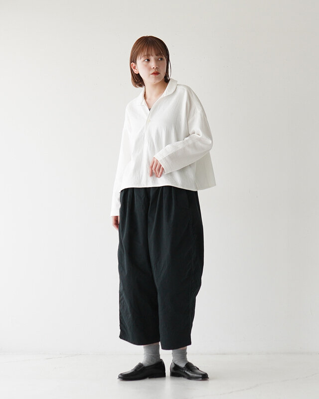 Hana 160cm
Size : 00(S)
Color : black
