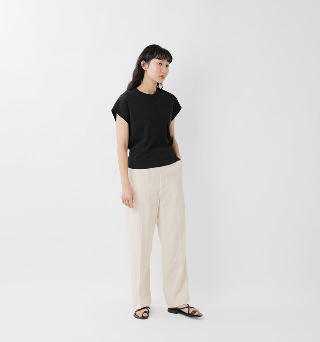 model mayuko:168㎝ / 55kg
color : black / size : M