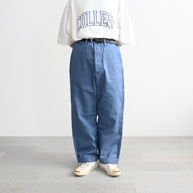 ■ブルーグレー(身長160cm、着用サイズS)