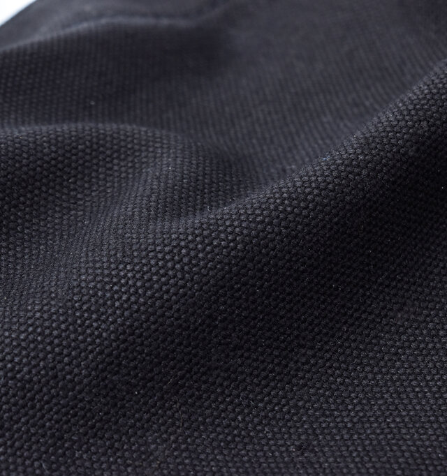 color : black