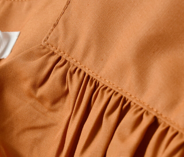 ポリエステル 80% / コットン 20%