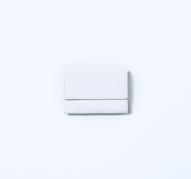 white(#01)