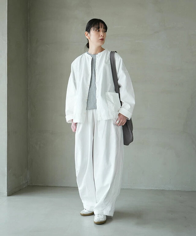 身長:165cm 着用カラー:11. OFF WHITE/着用サイズ:2