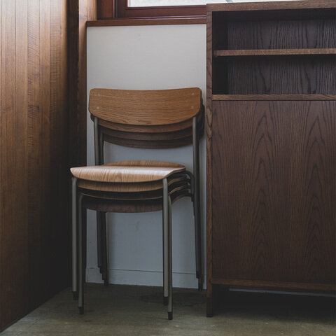 graf｜Tsumi Chair [ ツミチェア ]_Narrative / スタッキングチェア 椅子